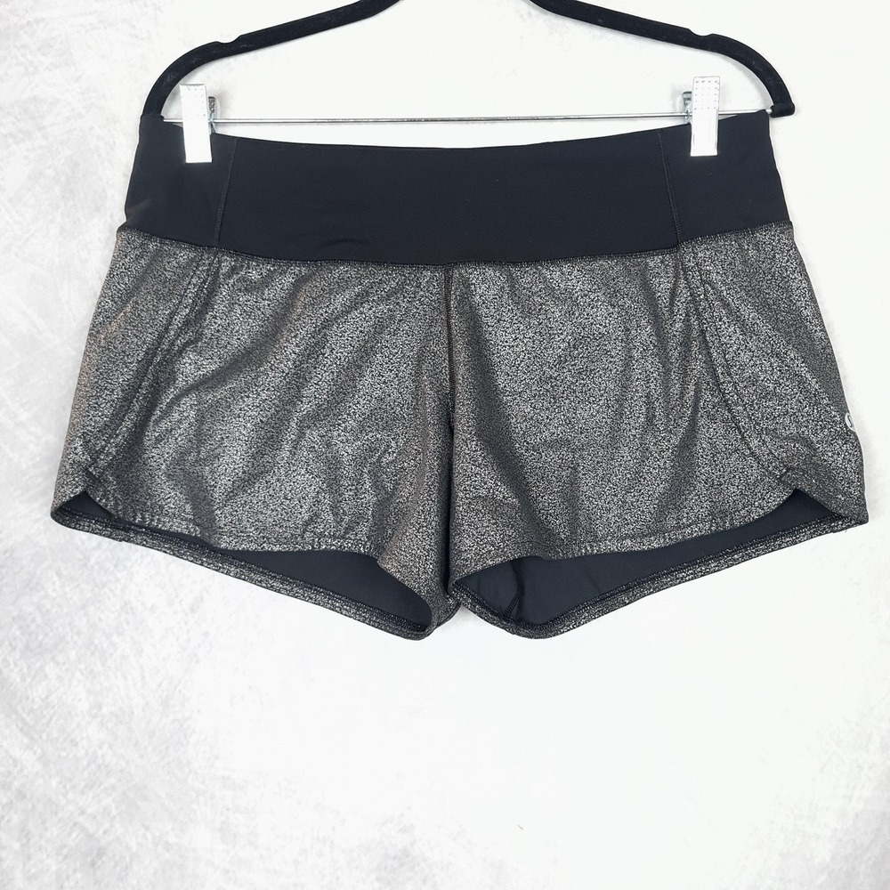 Lululemon Shorts Womens 8 Black Silver Foil 4" Lined Run Times Athletic